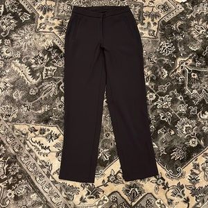 Lululemon pants black, only worn few times.